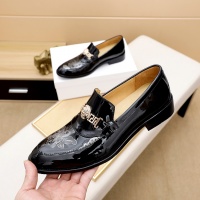 $82.00 USD Versace Leather Shoes For Men #876367