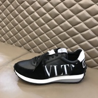 $82.00 USD Valentino Casual Shoes For Men #878295
