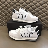 $82.00 USD Valentino Casual Shoes For Men #878296