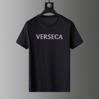 $52.00 USD Versace Tracksuits Short Sleeved For Men #878346