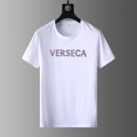 $52.00 USD Versace Tracksuits Short Sleeved For Men #878347