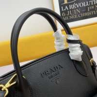 $102.00 USD Prada AAA Quality Messeger Bags #879180