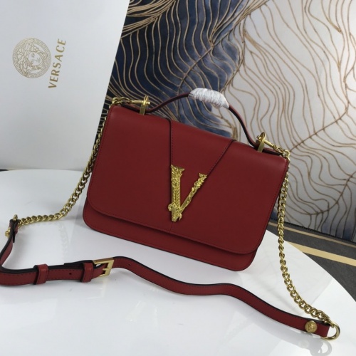 Versace AAA Quality Messenger Bags For Women #880390 $135.00 USD, Wholesale Replica Versace AAA Quality Messenger Bags