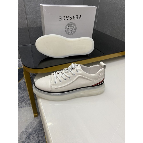 Replica Versace Casual Shoes For Men #880572 $82.00 USD for Wholesale