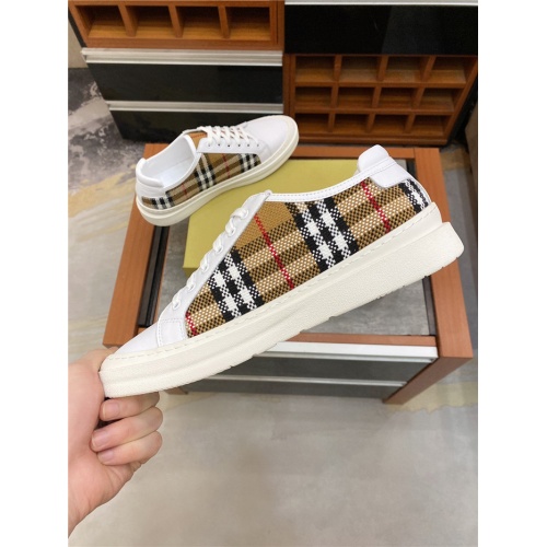 Replica Burberry Casual Shoes For Men #881315 $72.00 USD for Wholesale