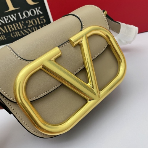 Replica Valentino AAA Quality Messenger Bags For Women #881789 $102.00 USD for Wholesale