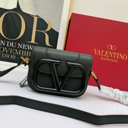 Valentino AAA Quality Messenger Bags For Women #881796 $102.00 USD, Wholesale Replica Valentino AAA Quality Messenger Bags