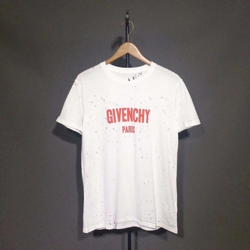 Givenchy T-Shirts Short Sleeved For Unisex #884115 $40.00 USD, Wholesale Replica Givenchy T-Shirts