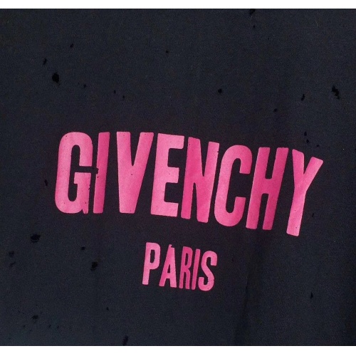 Replica Givenchy T-Shirts Short Sleeved For Unisex #884118 $40.00 USD for Wholesale