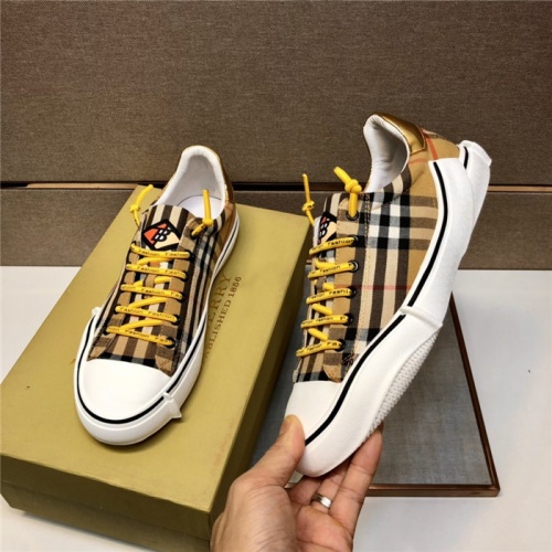 Replica Burberry Casual Shoes For Men #884709 $76.00 USD for Wholesale