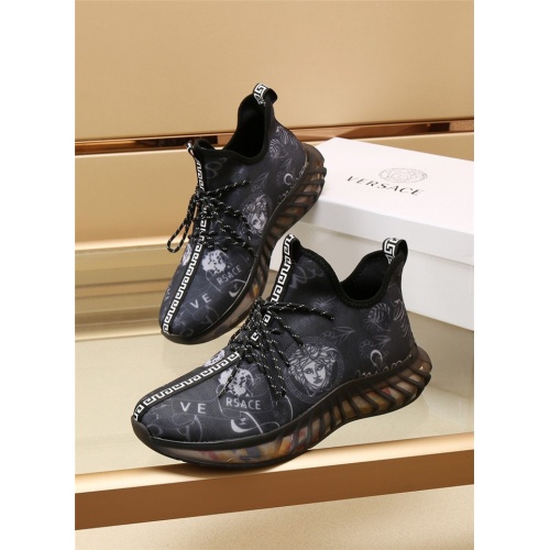 Versace Casual Shoes For Men #885120
