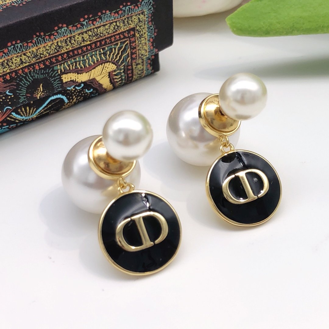 dior earrings prices