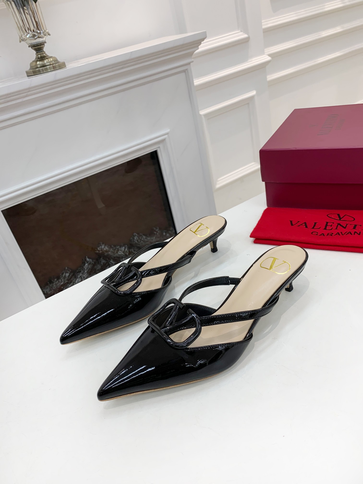 Valentino Slippers For Women #883858 $72.00 USD, Wholesale Replica ...