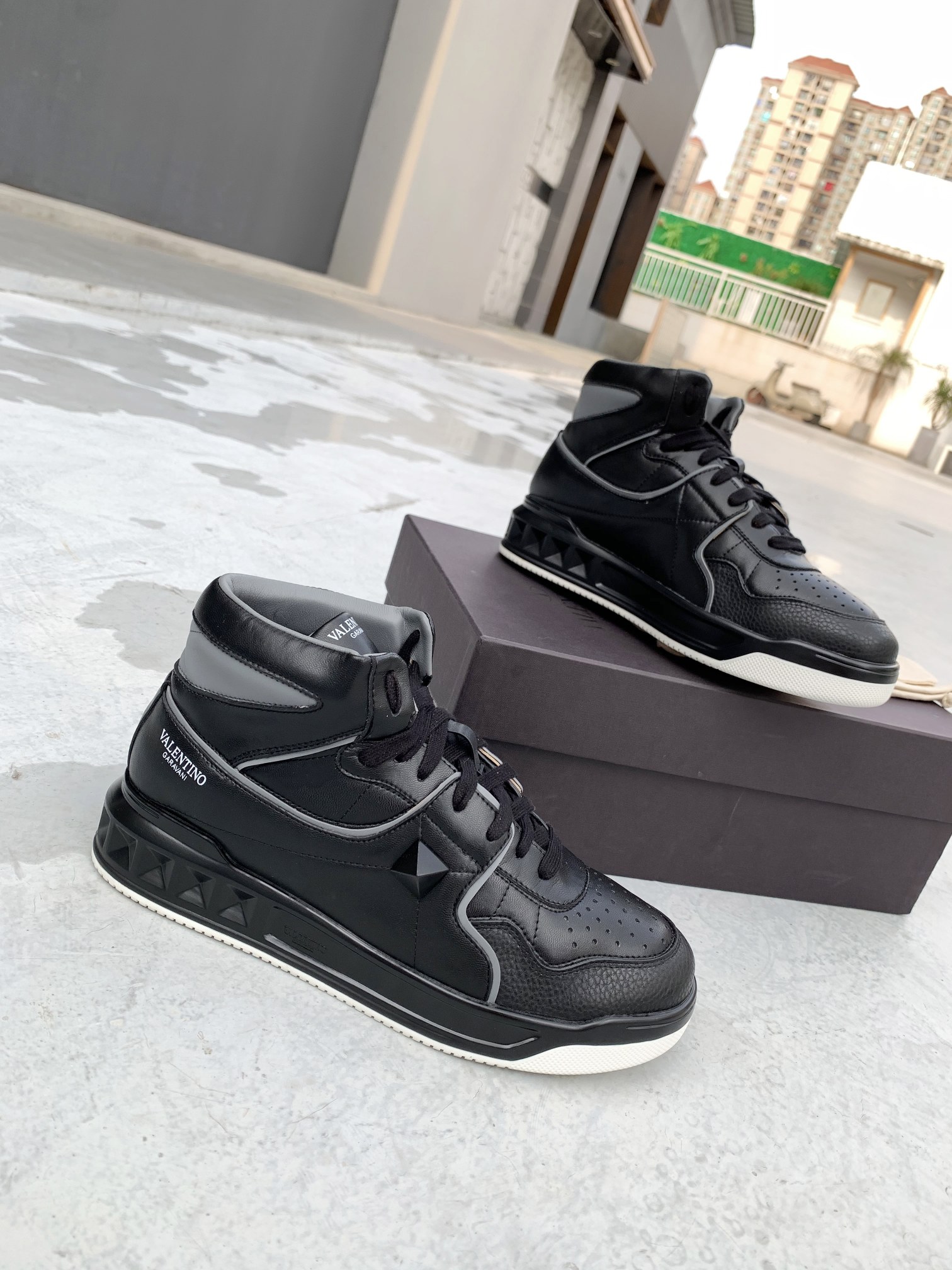 valentino high tops mens