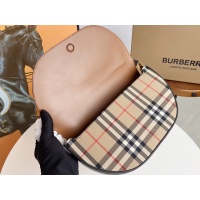 $245.00 USD Burberry AAA Messenger Bags For Women #879967