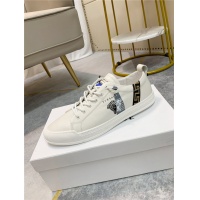 $76.00 USD Versace Casual Shoes For Men #880594