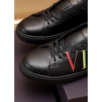 $82.00 USD Valentino Casual Shoes For Men #881081