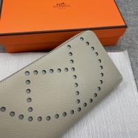 $61.00 USD Hermes AAA Quality Wallets For Women #881379