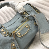 $140.00 USD Balenciaga AAA Quality Messenger Bags For Women #881752