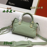 $140.00 USD Balenciaga AAA Quality Messenger Bags For Women #881753