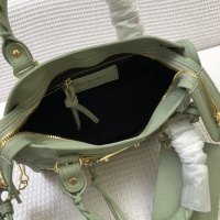 $140.00 USD Balenciaga AAA Quality Messenger Bags For Women #881753