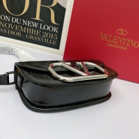 $115.00 USD Valentino AAA Quality Messenger Bags For Women #881777