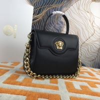 $170.00 USD Versace AAA Quality Messenger Bags For Women #881922
