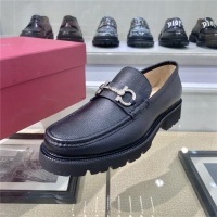 $118.00 USD Salvatore Ferragamo Casual Shoes For Men #882244