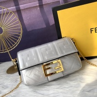 $85.00 USD Fendi AAA Messenger Bags For Women #882365