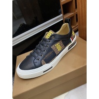 $72.00 USD Burberry Casual Shoes For Men #882904
