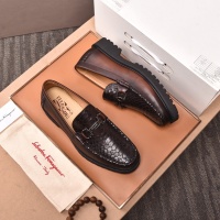 $102.00 USD Salvatore Ferragamo Casual Shoes For Men #882913