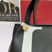 $108.00 USD Valentino AAA Quality Handbags For Women #883061