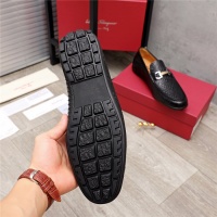 $82.00 USD Salvatore Ferragamo Casual Shoes For Men #884027