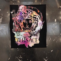 $38.00 USD Versace T-Shirts Short Sleeved For Unisex #884093