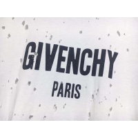 $40.00 USD Givenchy T-Shirts Short Sleeved For Unisex #884116