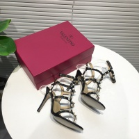 $68.00 USD Valentino Sandal For Women #884190