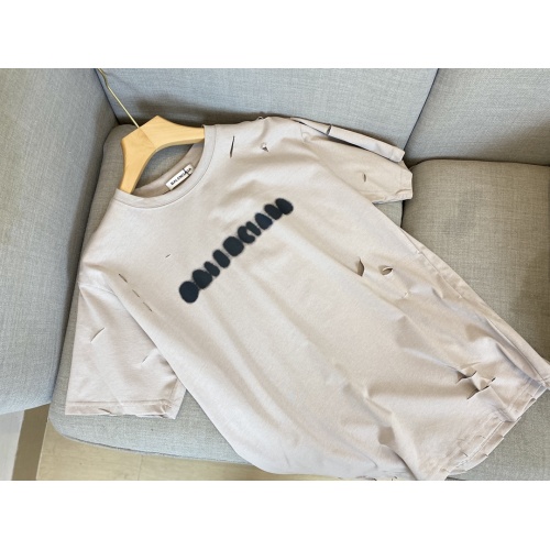 Replica Balenciaga T-Shirts Short Sleeved For Unisex #885470 $36.00 USD for Wholesale