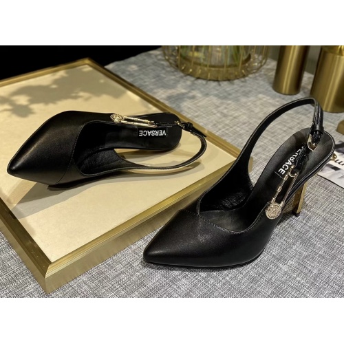 Versace High-Heeled Shoes For Women #885916
