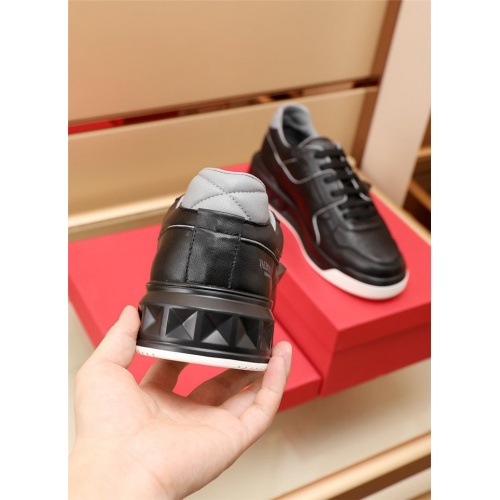 Replica Valentino Casual Shoes For Men #886008 $88.00 USD for Wholesale