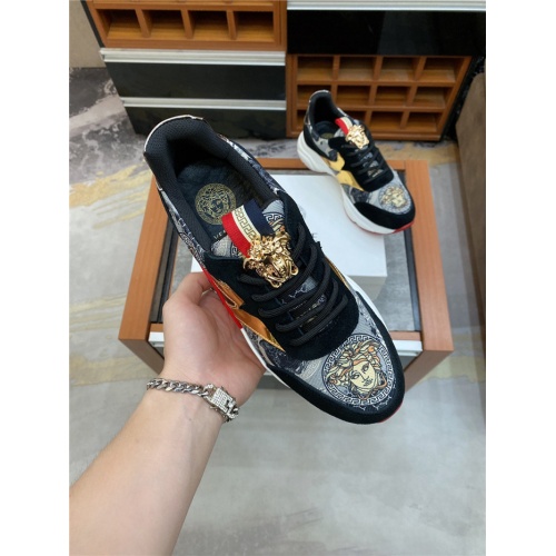 Replica Versace Casual Shoes For Men #886392 $76.00 USD for Wholesale