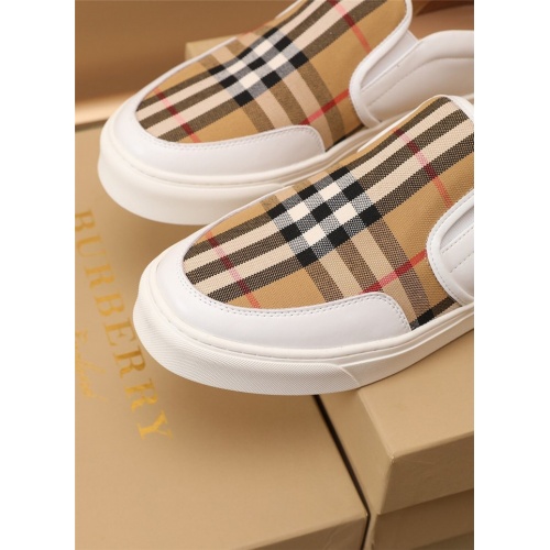 Replica Burberry Casual Shoes For Men #886403 $76.00 USD for Wholesale