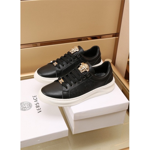 Replica Versace Casual Shoes For Men #886409 $80.00 USD for Wholesale