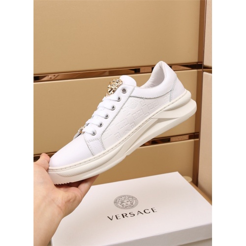 Replica Versace Casual Shoes For Men #886410 $80.00 USD for Wholesale