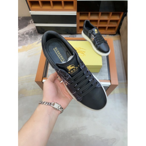 Replica Burberry Casual Shoes For Men #886994 $76.00 USD for Wholesale