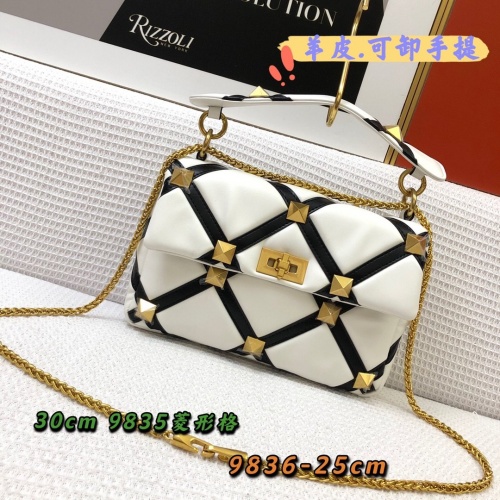 Valentino AAA Quality Messenger Bags For Women #887882 $118.00 USD, Wholesale Replica Valentino AAA Quality Messenger Bags