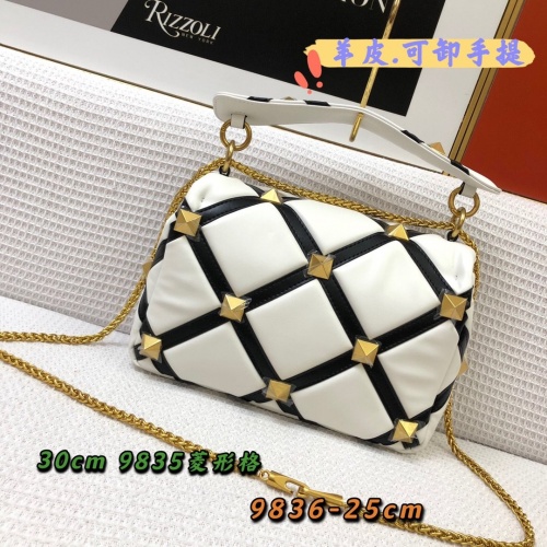 Replica Valentino AAA Quality Messenger Bags For Women #887882 $118.00 USD for Wholesale