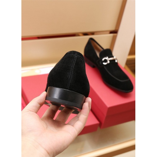 Replica Salvatore Ferragamo Leather Shoes For Men #887956 $118.00 USD for Wholesale