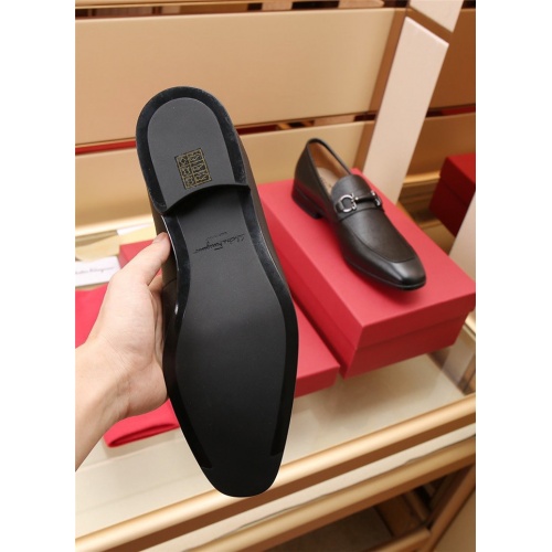 Replica Salvatore Ferragamo Leather Shoes For Men #887958 $118.00 USD for Wholesale