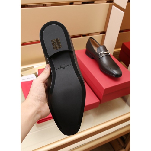 Replica Salvatore Ferragamo Leather Shoes For Men #887961 $118.00 USD for Wholesale