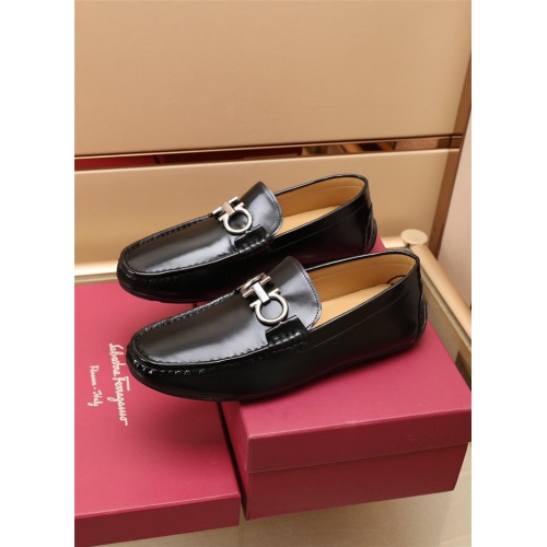 Replica Salvatore Ferragamo Leather Shoes For Men #887978 $92.00 USD for Wholesale